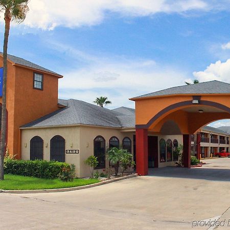 Americas Best Value Inn & Suites San Benito Εξωτερικό φωτογραφία